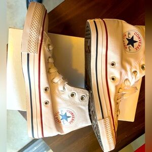 White Classic Canvas Converse.